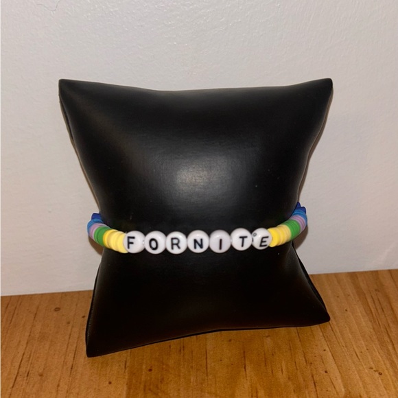 Fortnite Heishi Bracelet - Picture 2 of 7